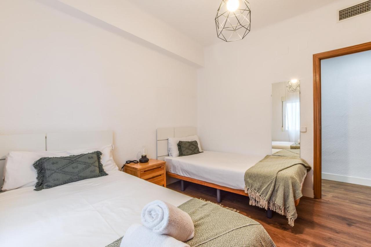 Retiro VIII Apartment Мадрид Екстериор снимка