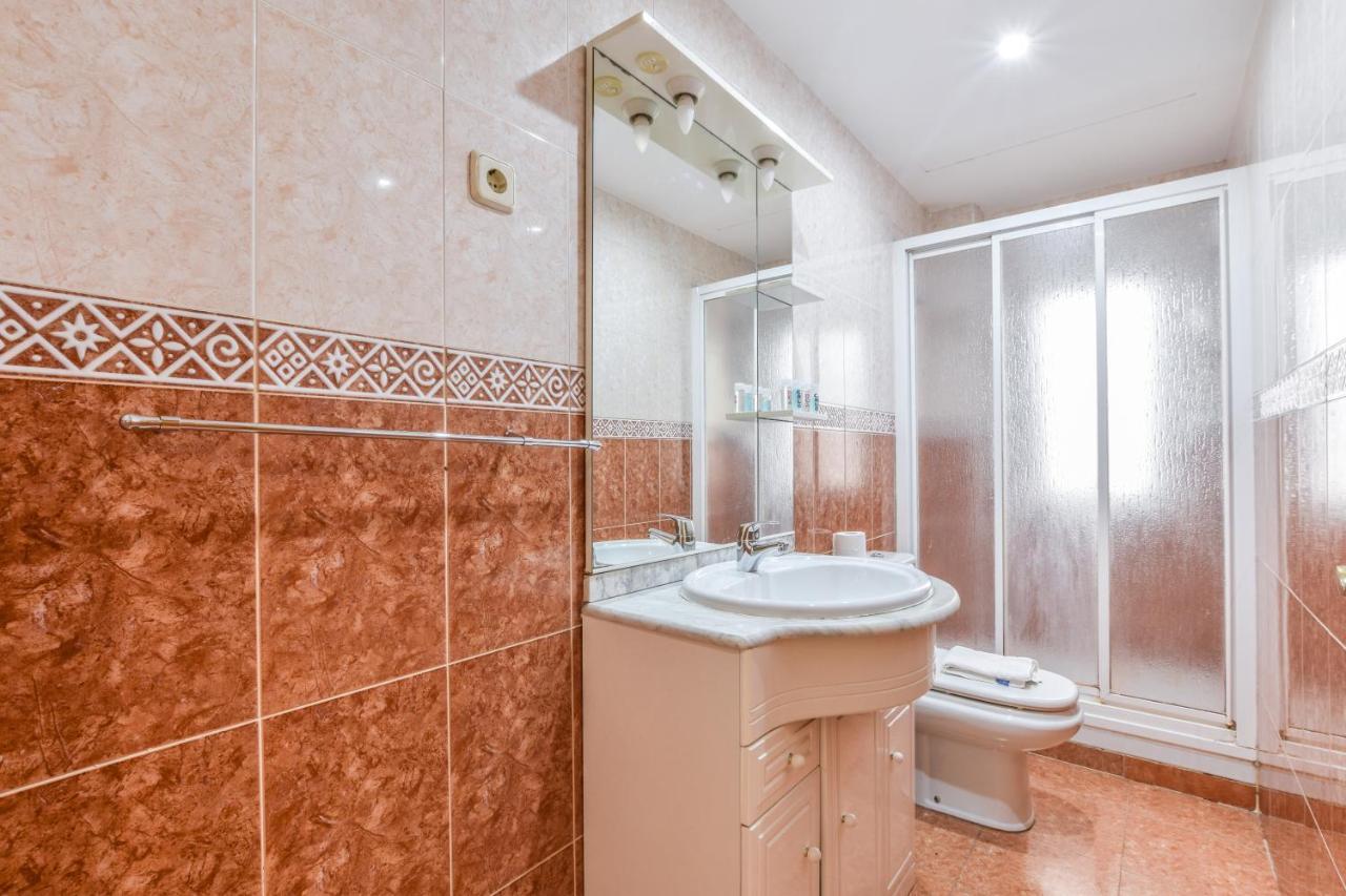 Retiro VIII Apartment Мадрид Екстериор снимка