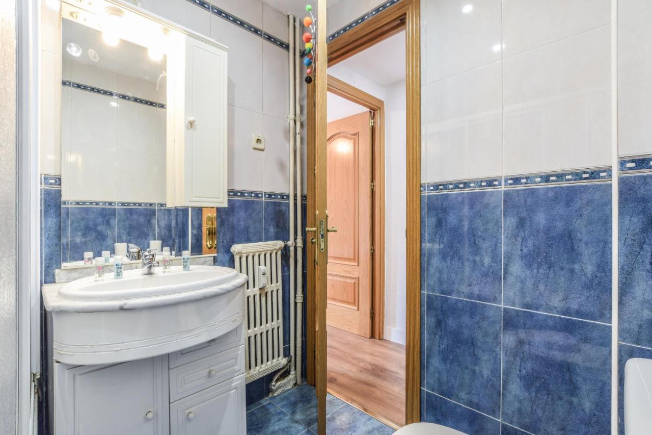 Retiro VIII Apartment Мадрид Екстериор снимка